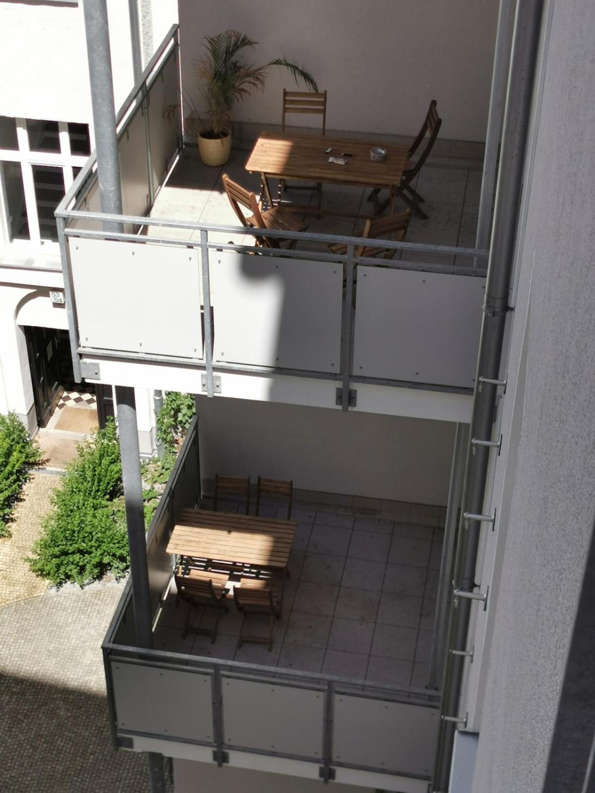 Sc 08 By Rockchair L Cozy 3 Sz 2 Baeder Balkon Berlin