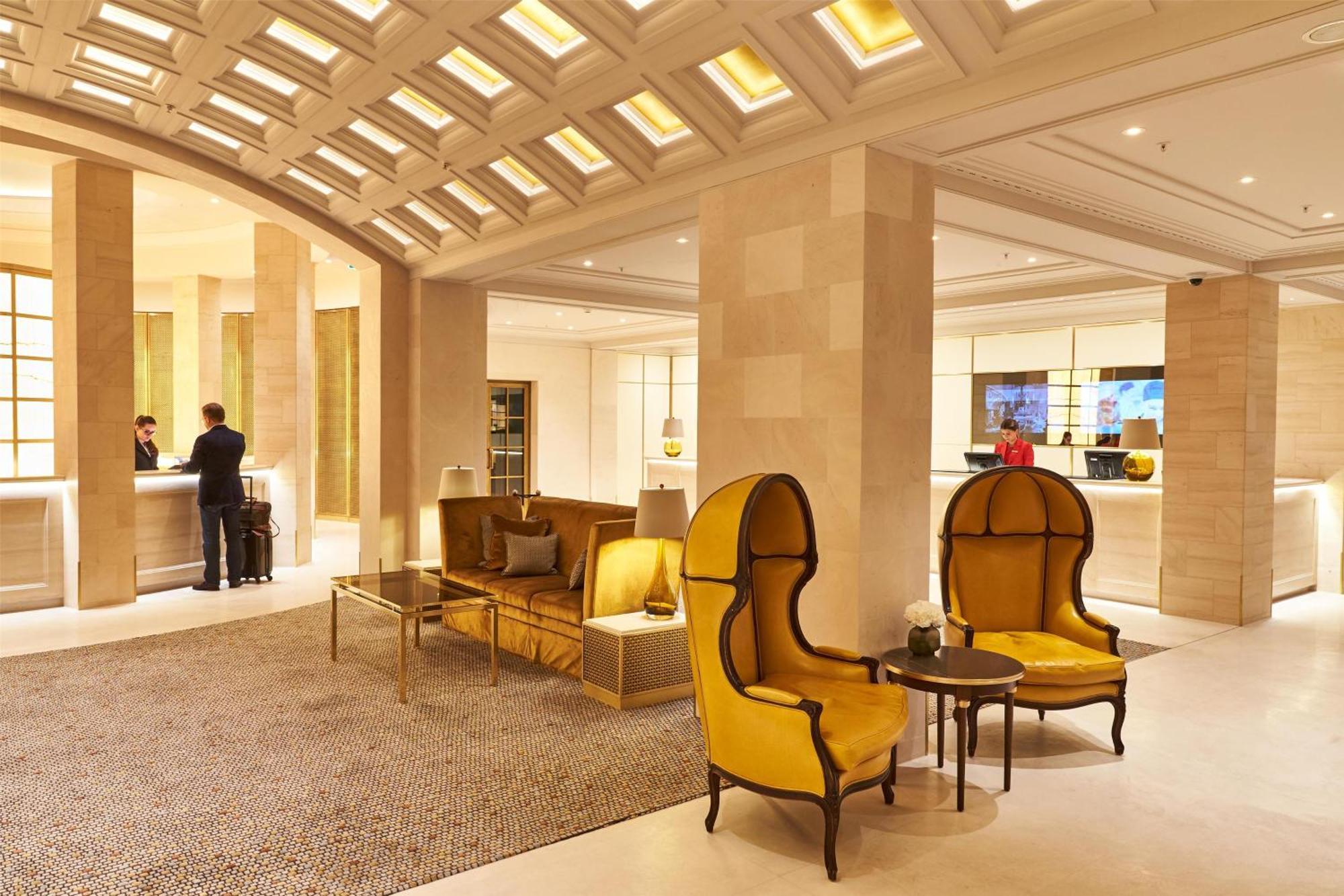 Adlon Kempinski 5*