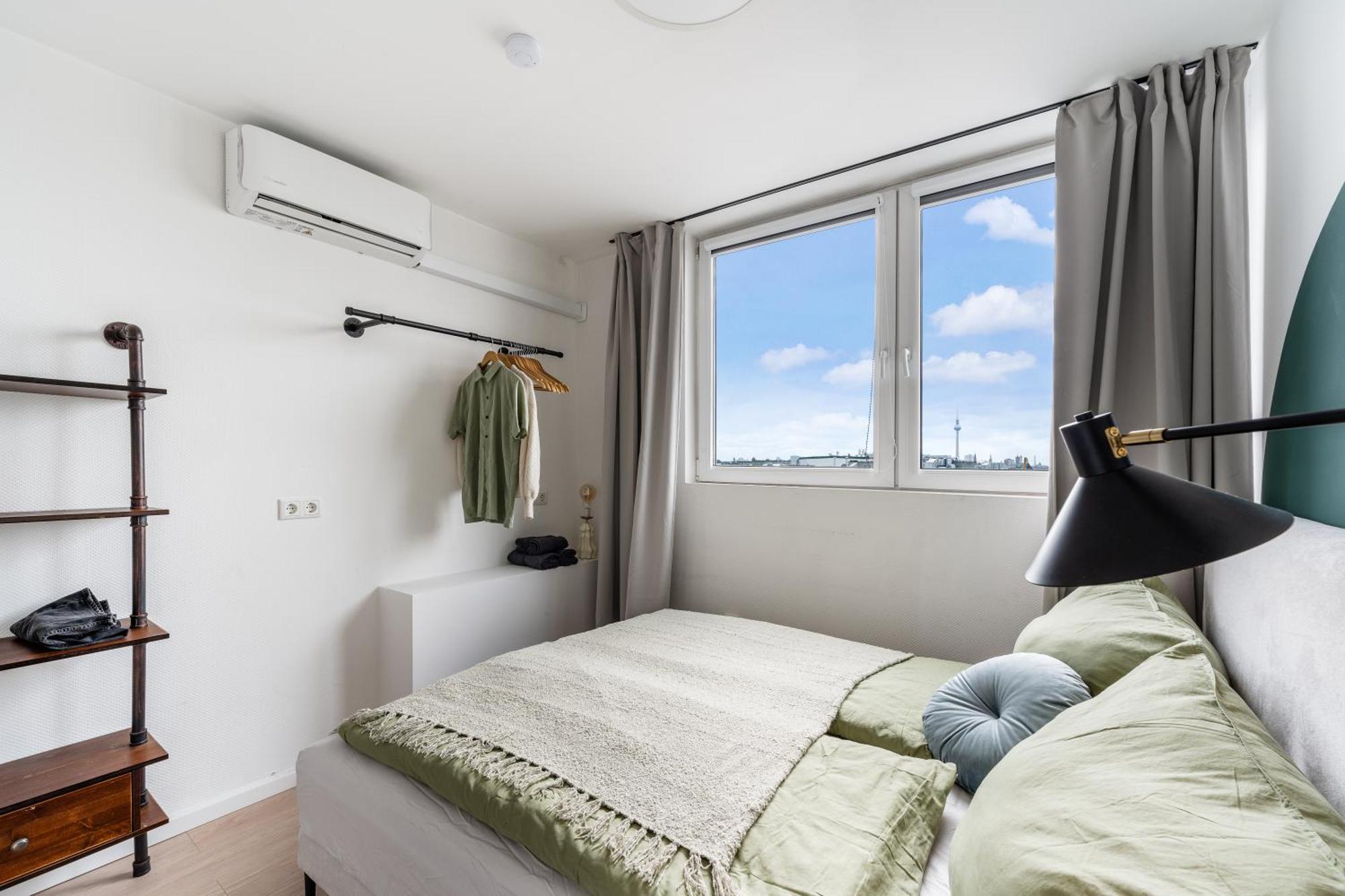 Big Urban Loft - Bis Zu 20 Personen - 180qm - 180 Grad Skyline Balkon Berlin