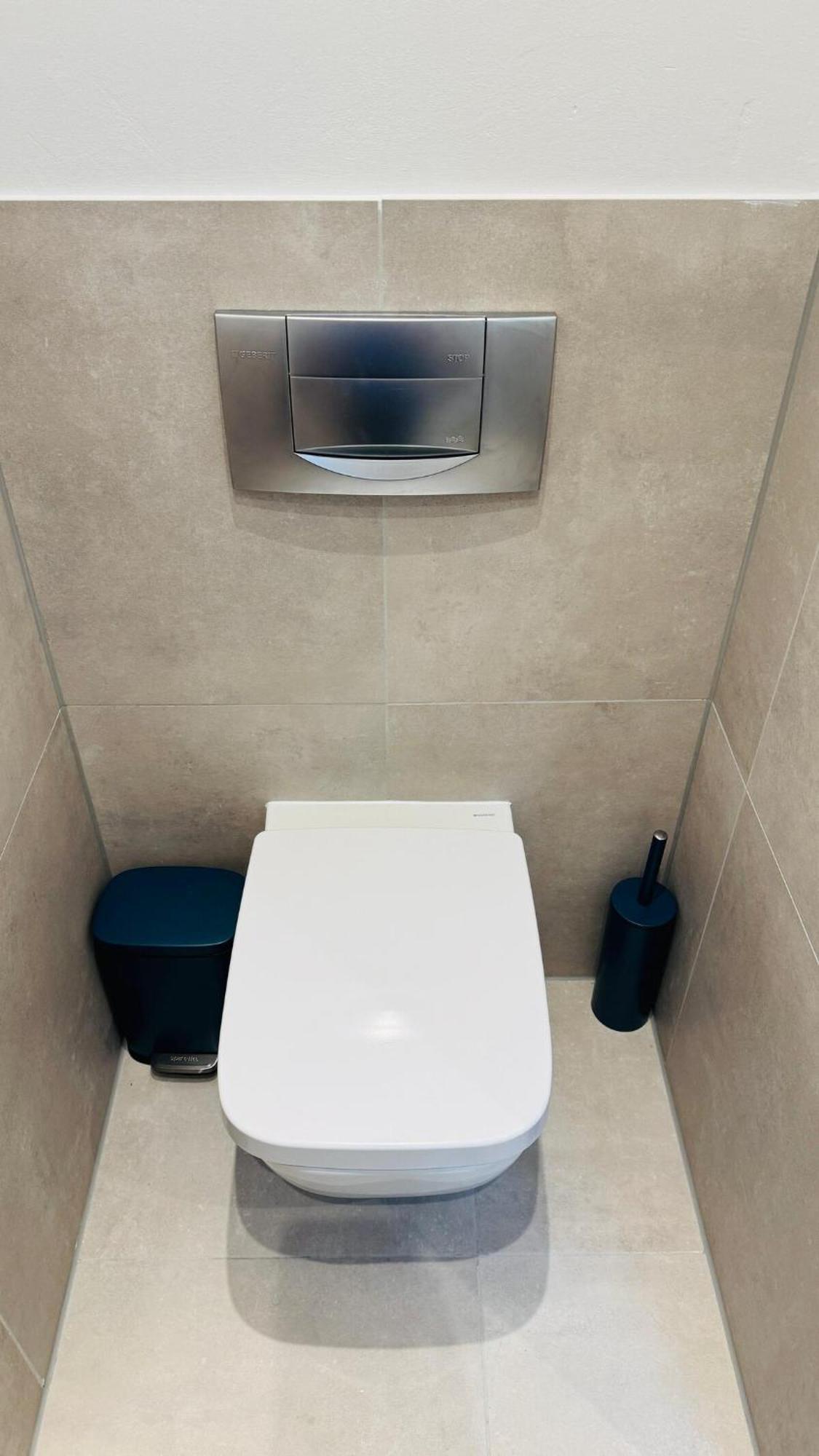 Alexa Chic Design Up To 5 Persons - Parking - Superfast Wifi Apartment Berlin