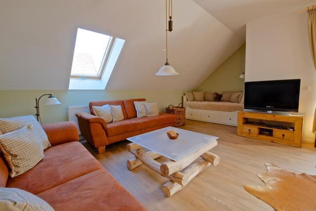 Holiday home Premium Gruppenunterkunft Fuer Bis Zu 25 Gaeste Im Garten Mit Badefass *