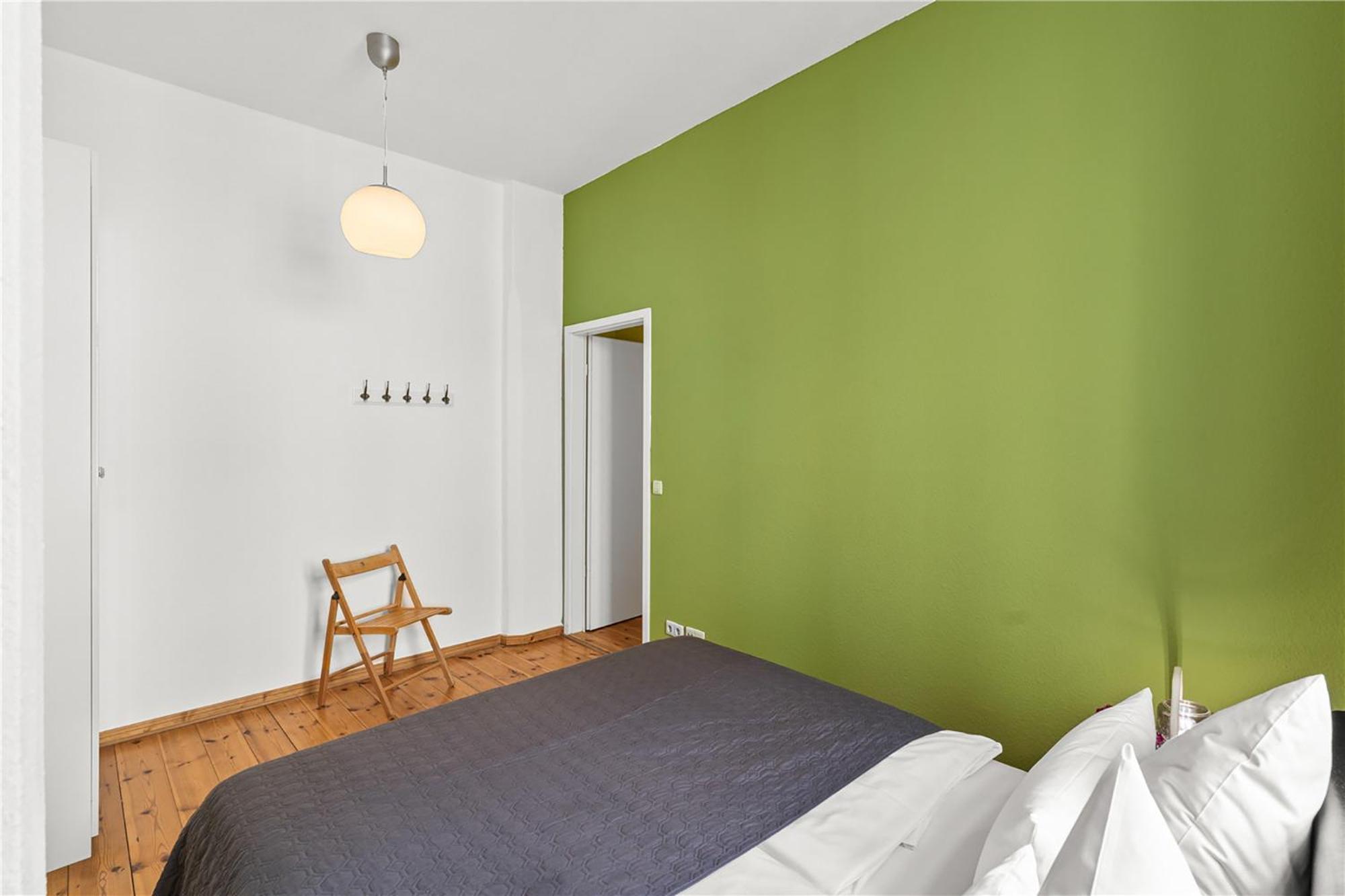 33 E-g Schönhauser Allee Apartment Berlin