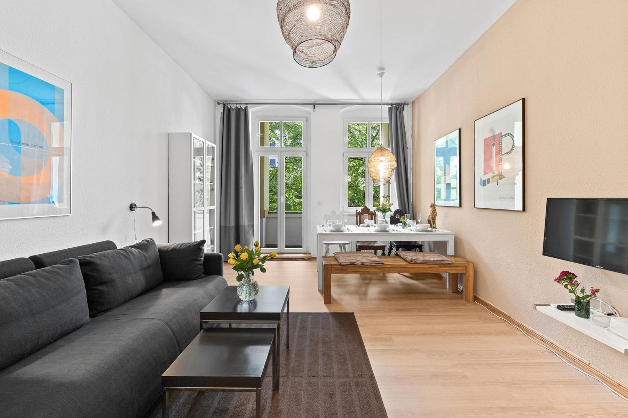 Apartment 33 E-g Schönhauser Allee Berlin