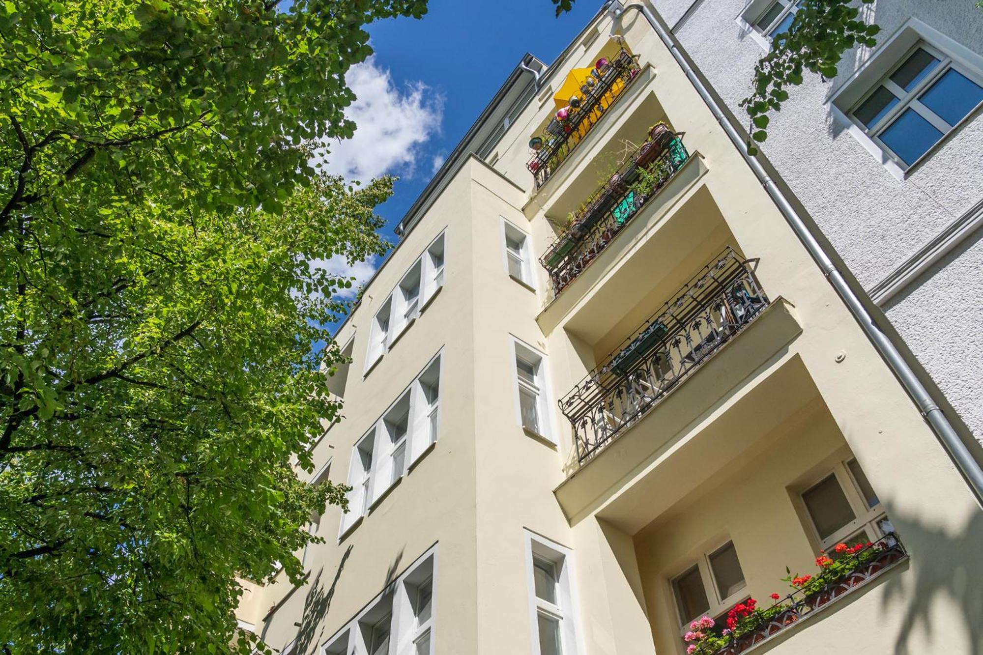 33 E-g Schönhauser Allee Berlin
