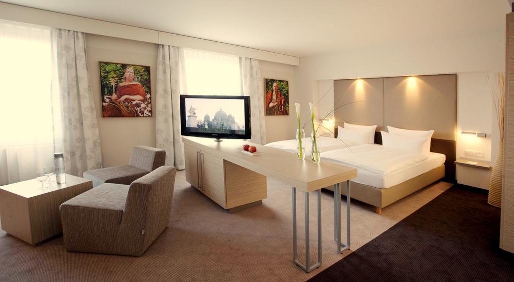 Estrel Hotell