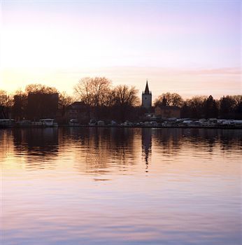 Hotell Old Town - Flodd - Floating