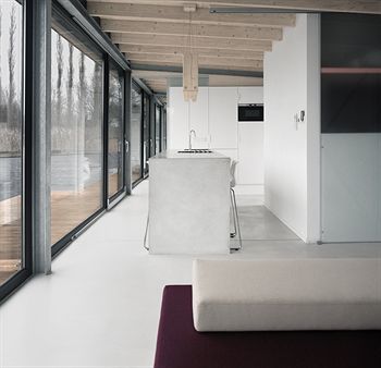 Old Town - Flodd - Floating Hotell