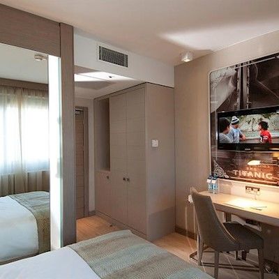 Hotell Titanic Comfort Mitte 3*