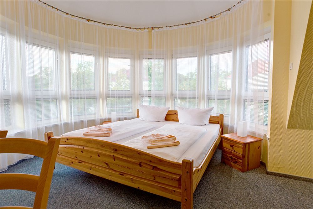 Atlantic Hotell 3*