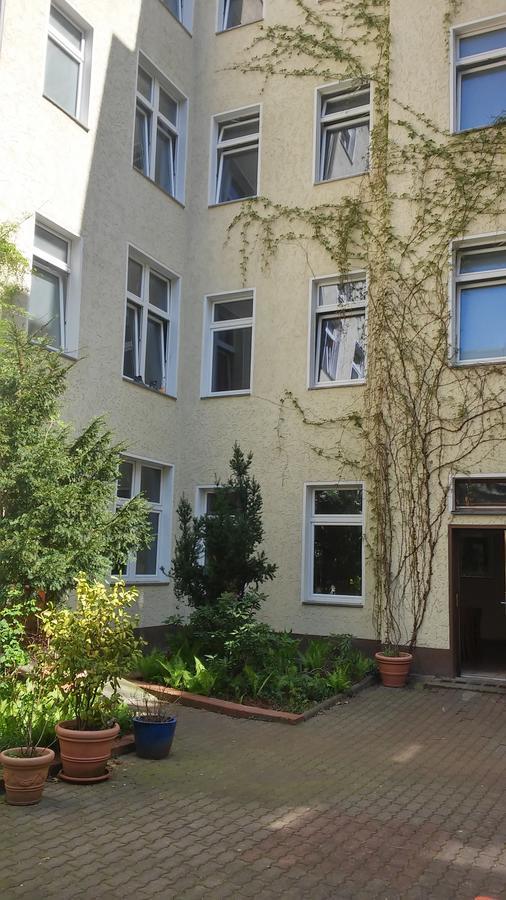 Hotell Happy Go Lucky + Schoneberg