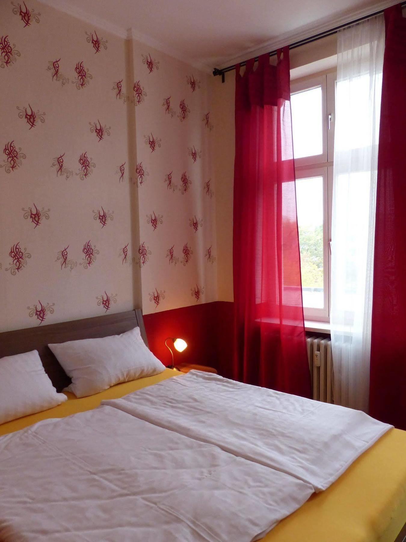 Hotel-pension Charlottenburg Maison d'hôtes *
