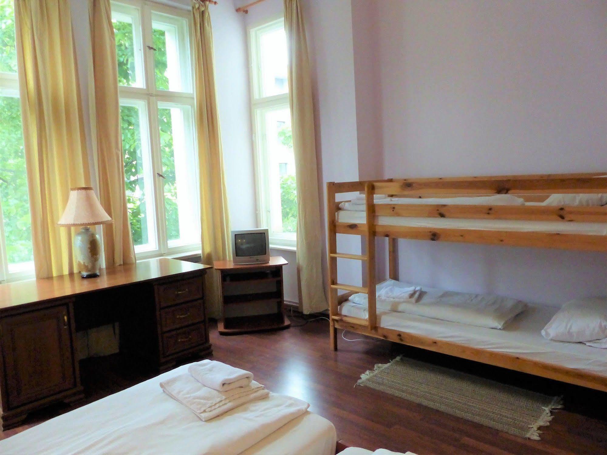 Hotell Eden Am Zoo 3*