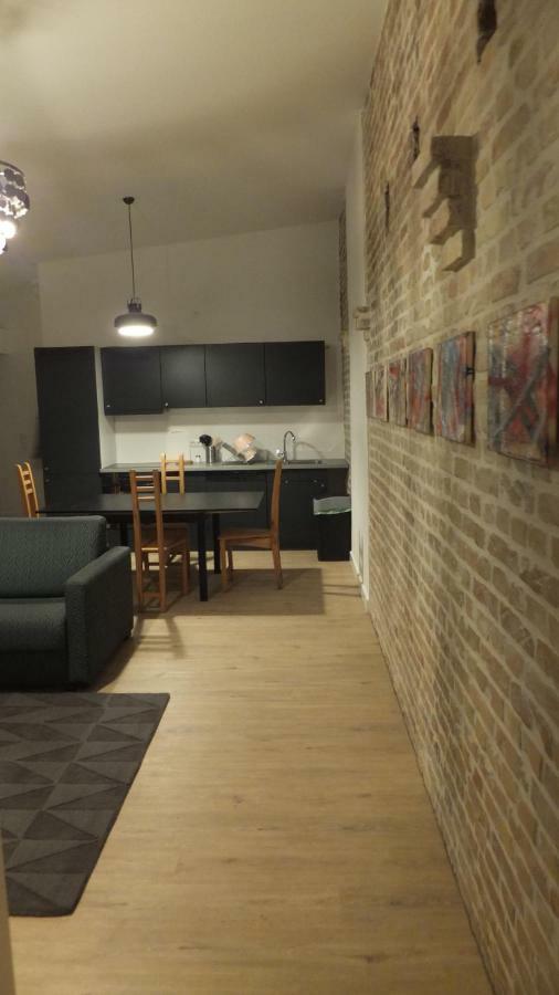 Zentrale Ruhige In Appartement *