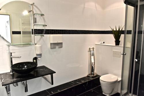 Hotell Aparthotel-christie 3*