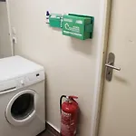 1 Zimmer in Wohngemeinschaft, Netflix, Premium Kabelfernsehen, küche