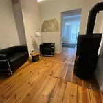 Schoenes Loft Mit Kamin In Mitte Gesundbrunnen