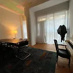 Schoenes Loft Mit Kamin In Mitte Gesundbrunnen