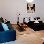 Quiet Studio Apartment In Prenzlauer Berg Near Mauerpark