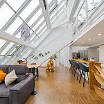 Luxus Penthouse Am Kurfuerstendamm