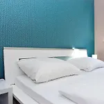 Apartmenthouse Berlin - Am Görlitzer Park