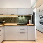 Luxurioese Design Apartments Mit Je 3 Schlafzimmern