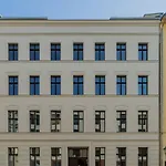 Spacious Apartments In Mitte- Feel The Citycenter