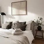 Design Apartment With Garden