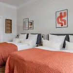 Oomph Berlin Minimalist & Mighty - 1 Bedroom Hosting Up To 6