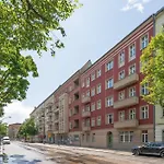 Mooeve Friedrichs Big With Terrace