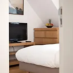 Luxoise Apartments