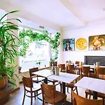 Pension Peters – Das andere Hotel