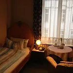 Hotel Pension Columbus am Kurfürstendamm