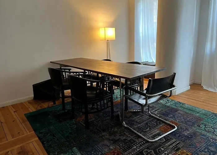 Schoenes Loft Mit Kamin In Mitte Gesundbrunnen