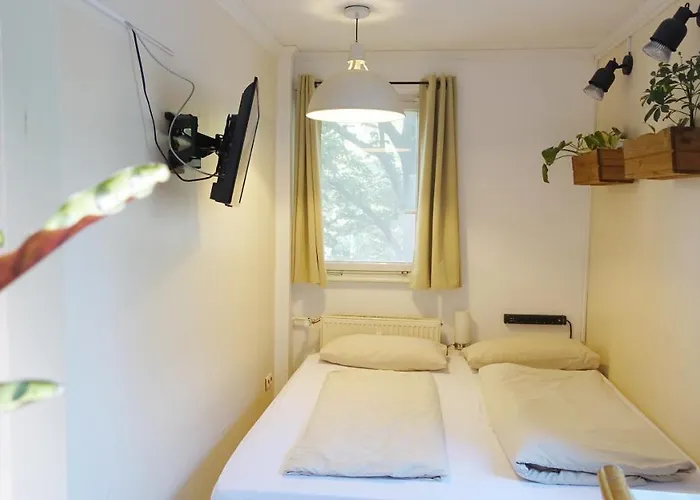 1 Zimmer in Wohngemeinschaft, Netflix, Premium Kabelfernsehen, küche