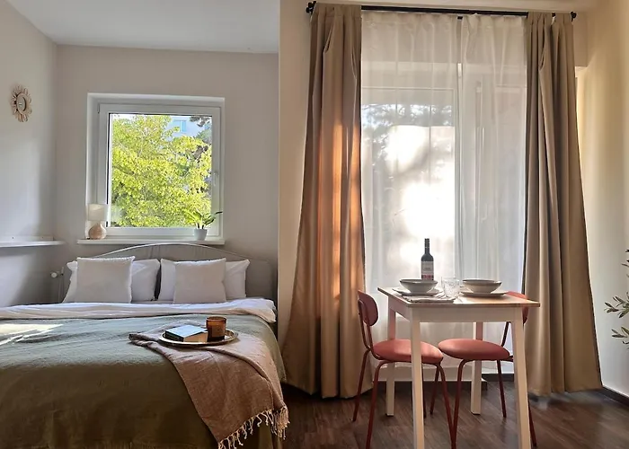 Sonnenblick Apt In Schoeneberg - Naehe Ku\'Damm