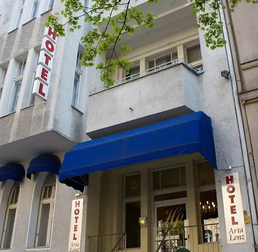 Arta Lenz Hotel