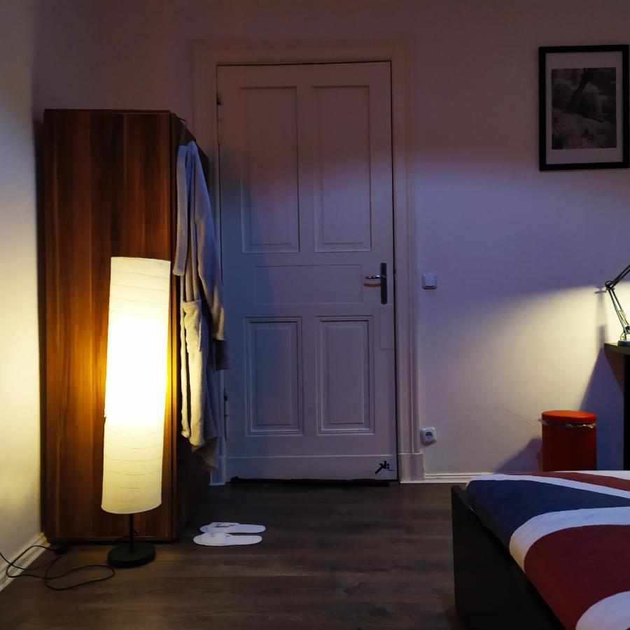 Séjour chez l'habitant ++ Hip, Chill Berghain With Breakfast ++