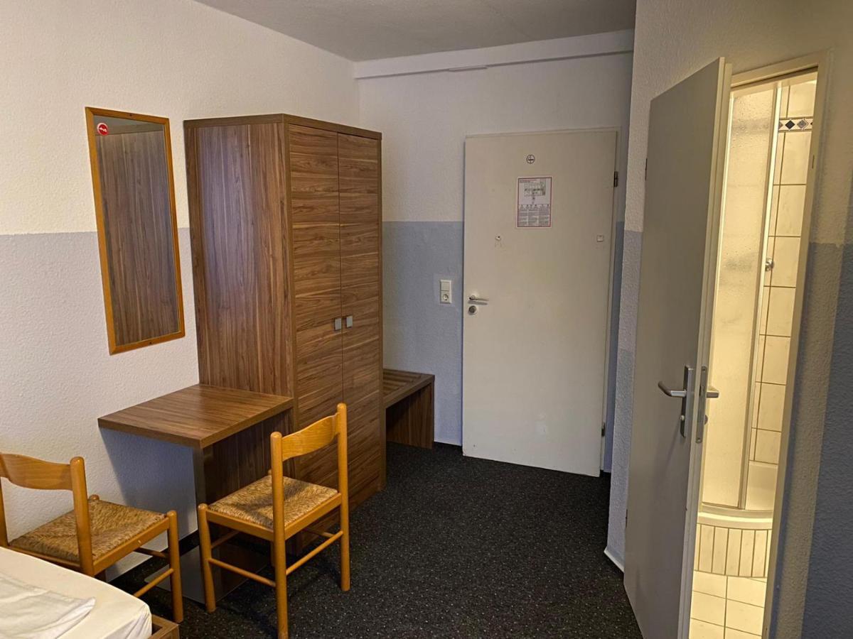 Hotell Ansbach Am Kadewe Berlin