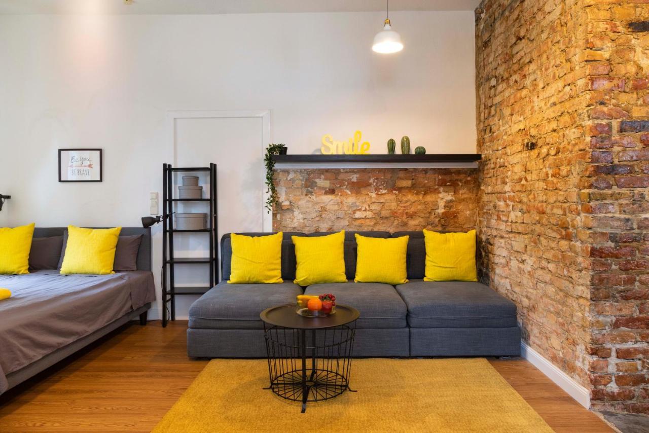 Shabby Chic +freshly Furnished&renovated Lägenhet