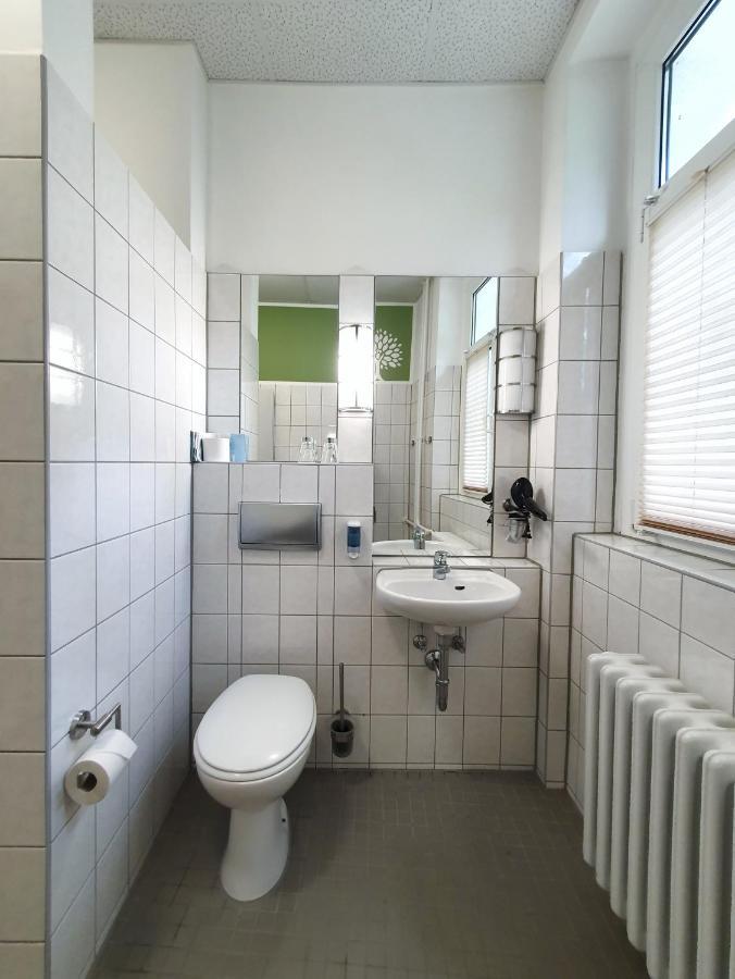 Hotell Waldhotel Am See Berlin-Schmoeckwitz 3*