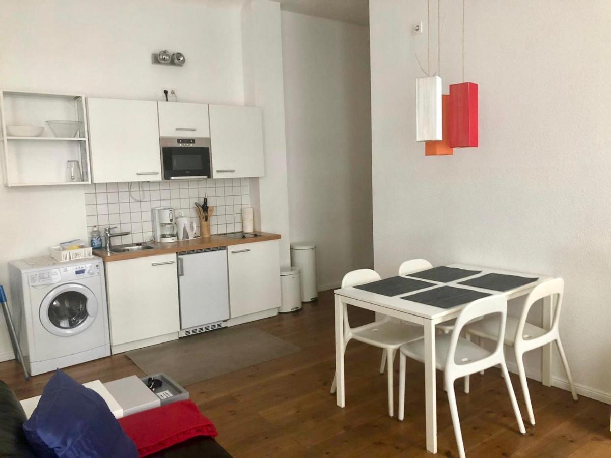 Apartment Nice Studio In Friedrichschain Area Berlin