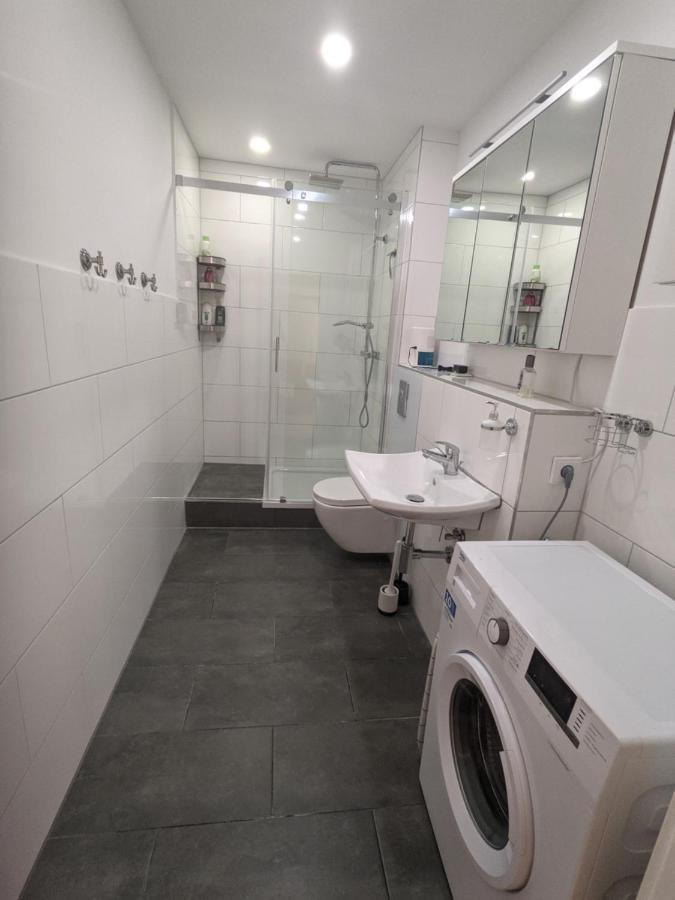 Modern Apt, New And Exclusive, Fast Wifi, Tv Apartment Berlin