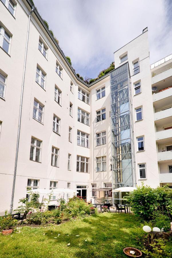 Amc - Schöneberg 3*