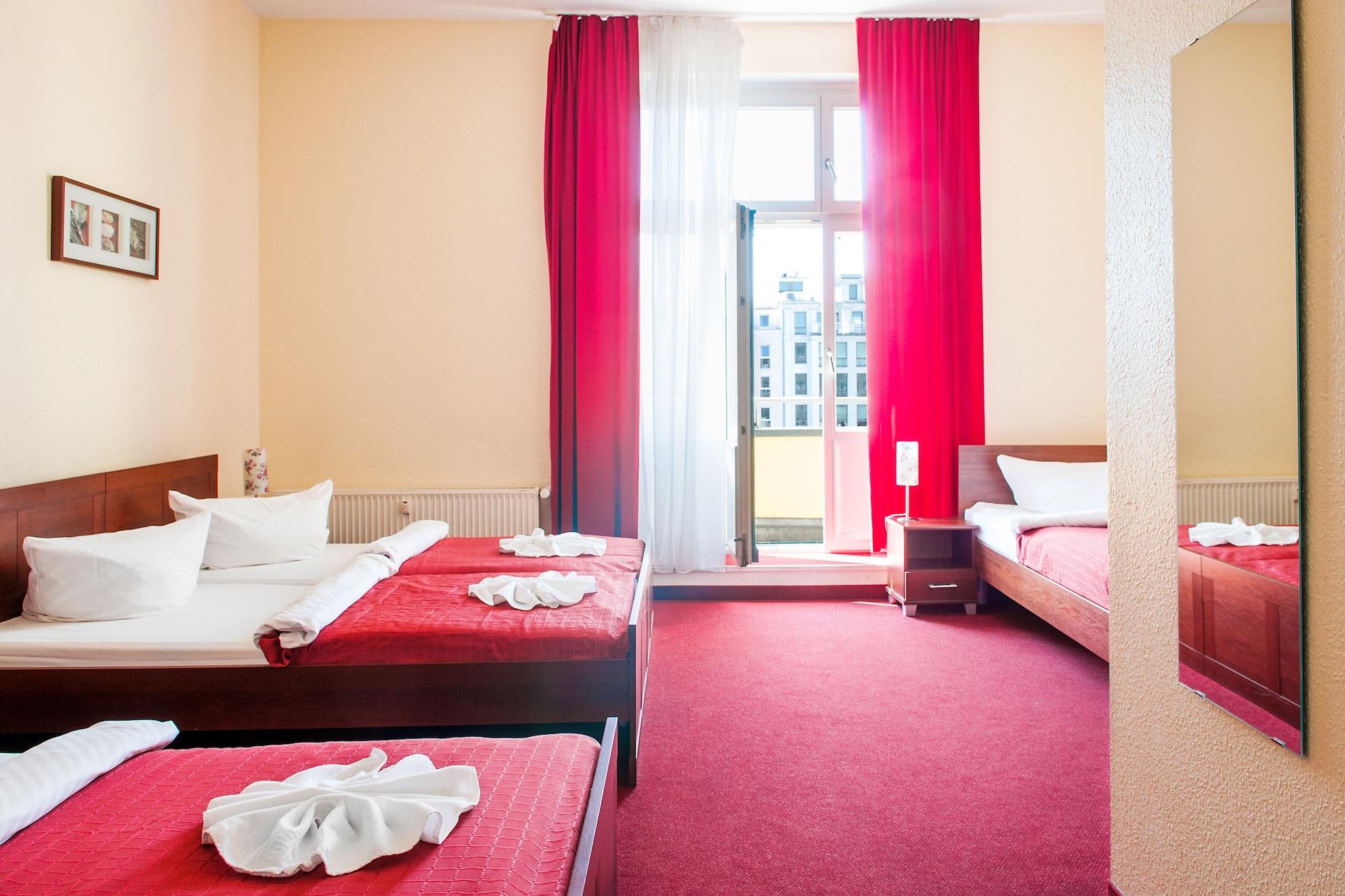 Mikon Eastgate - Centre Hotell 3*