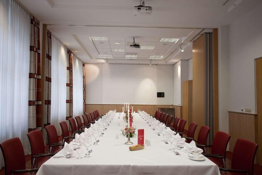 Albrechtshof Hotel 3*