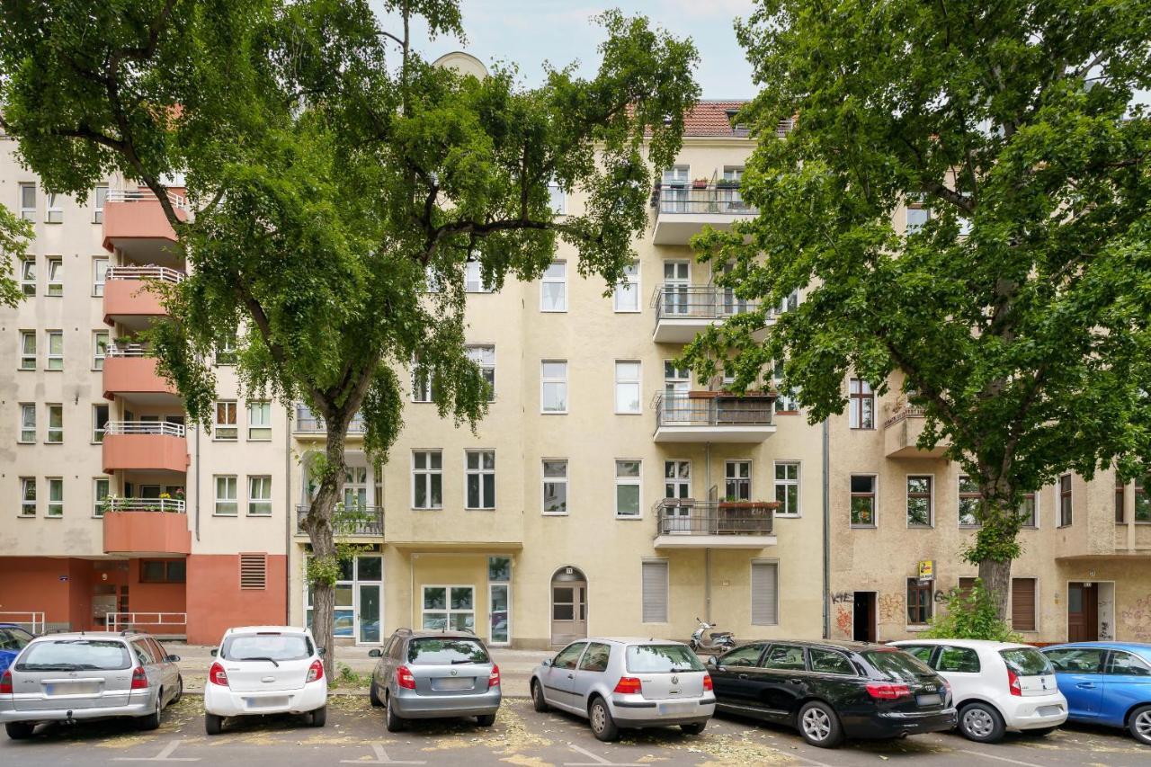 Lägenhet The Mierendorf Hinterhaus, 2 Bed Up To 4 People Berlin
