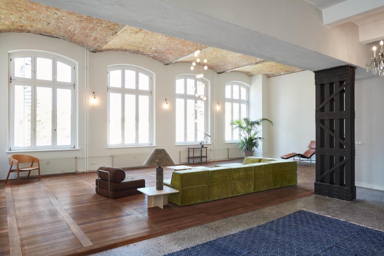One-of-a-kind 300m2 Designer Loft In Berlin, Kreuzberg * Berlin
