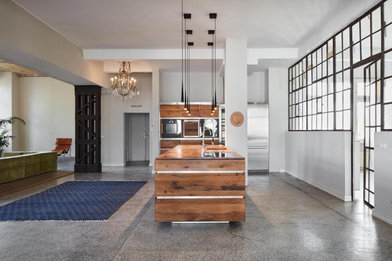 One-of-a-kind 300m2 Designer Loft In Berlin, Kreuzberg * Berlin