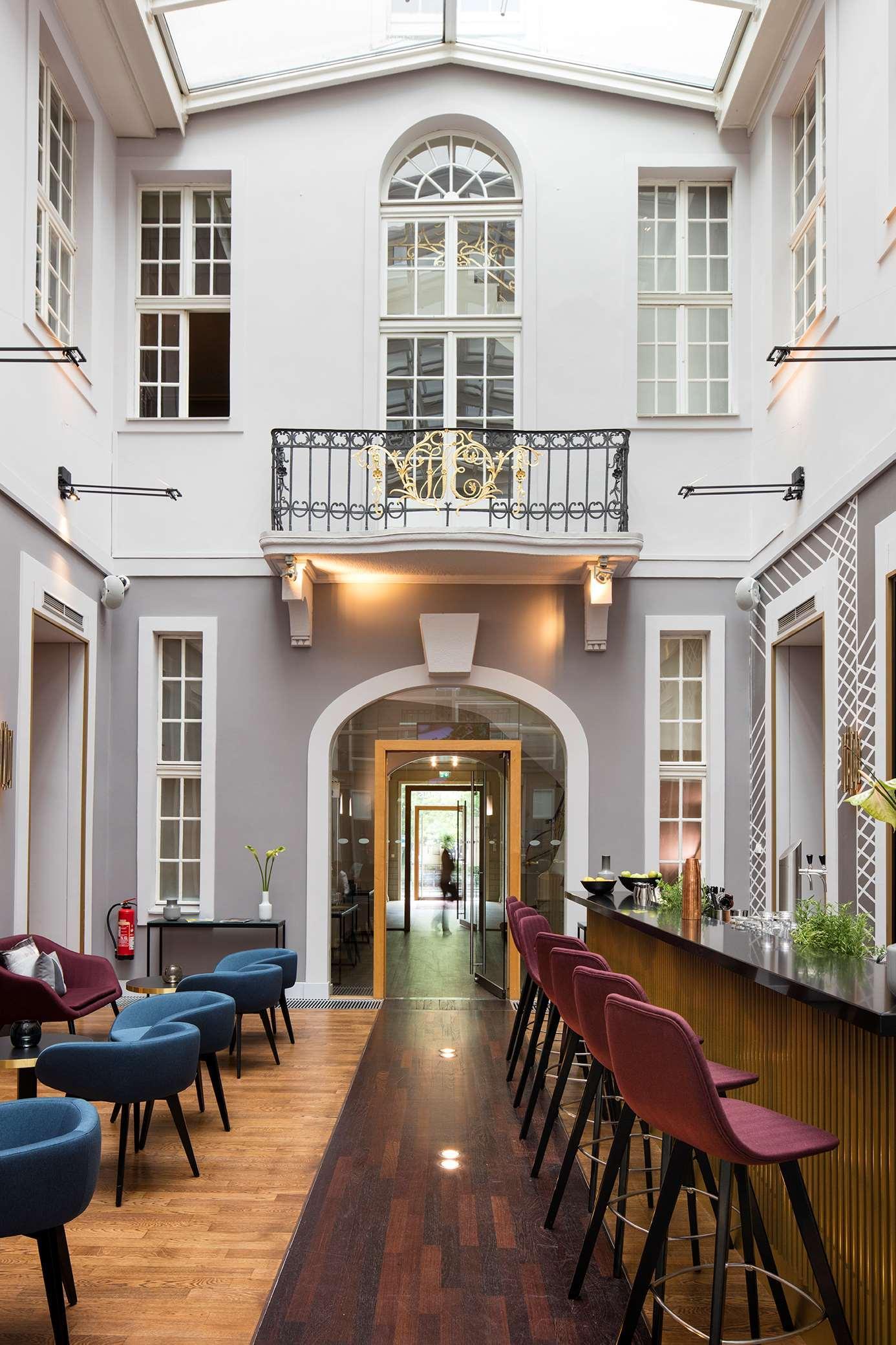 Hotel Art'otel Mitte 4*