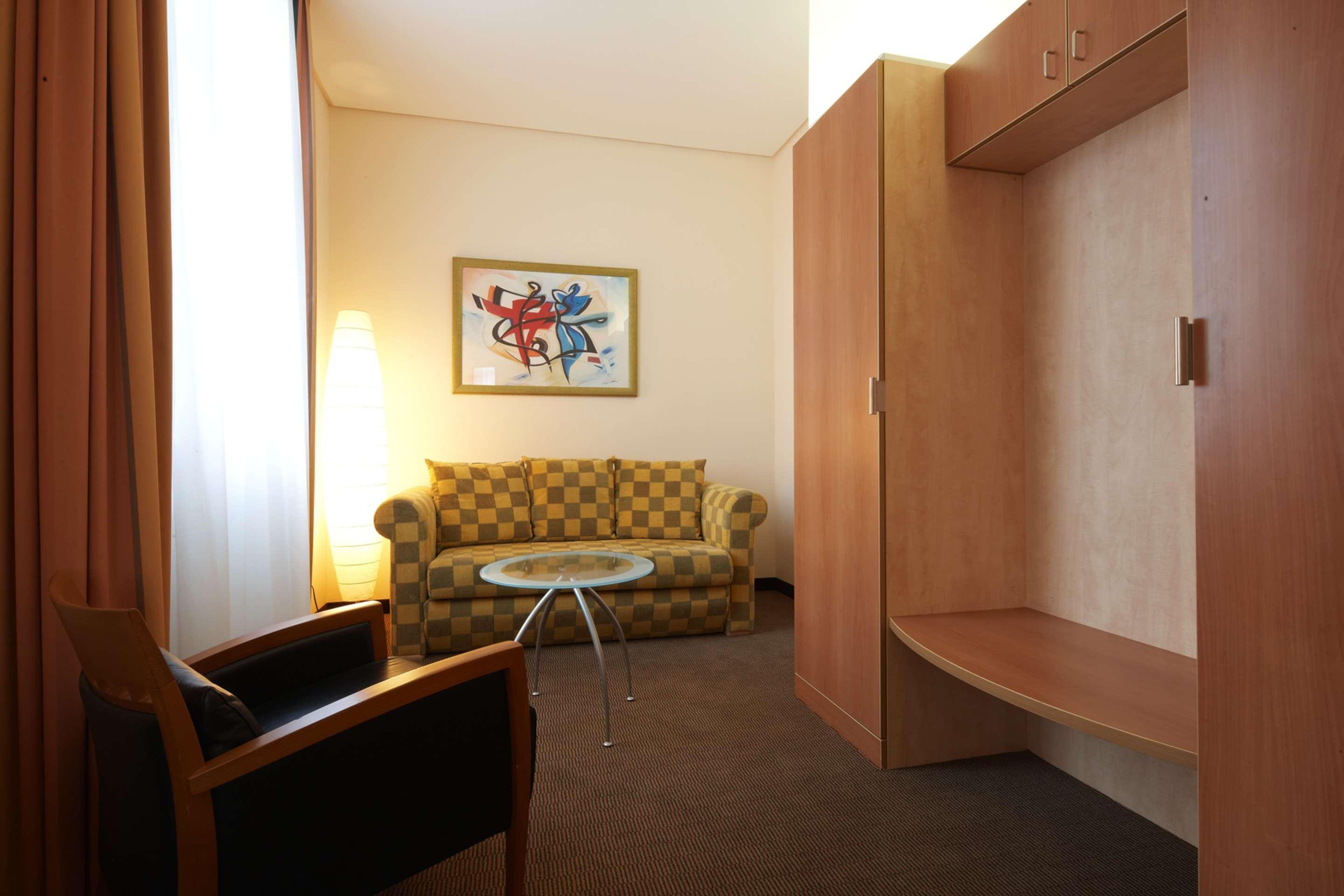 Hotell Intercityhotel Ostbahnhof Berlin